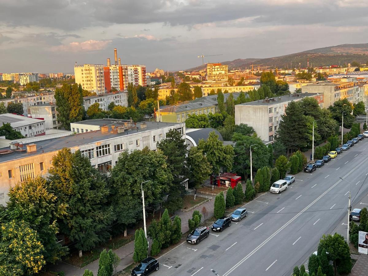 Central Palace Suites Яссы Экстерьер фото