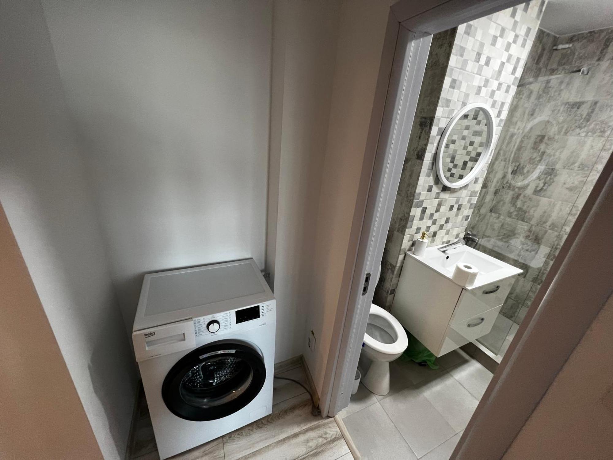 Central Palace Suites Яссы Экстерьер фото